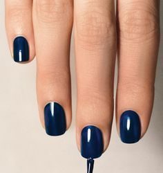 manicures-fosques-1 manicures-fosques-1